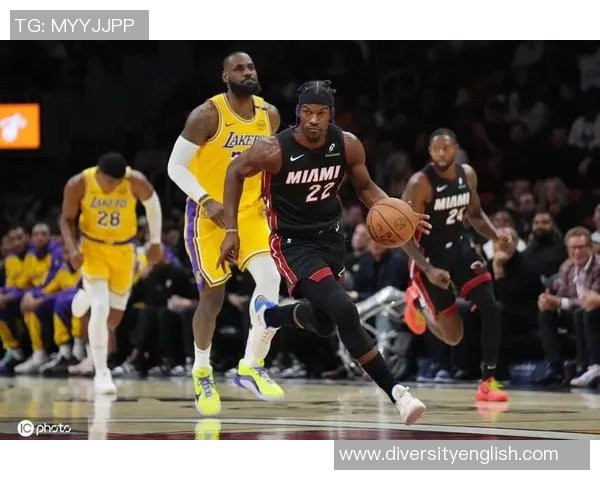 湖人对决热火精彩直播全程回顾与赛后分析不容错过