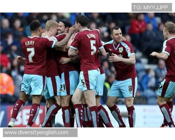 英超激战狼队迎战伯恩利双方争夺关键三分展现实力对决