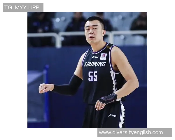 韩德君：从篮球新星到中国男篮的中流砥柱，见证时代的变迁与荣耀