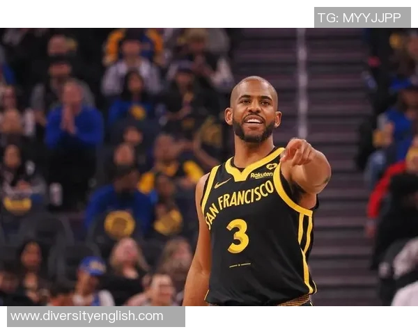 尼克斯与猛龙激战正酣NBA赛场精彩瞬间回顾与分析